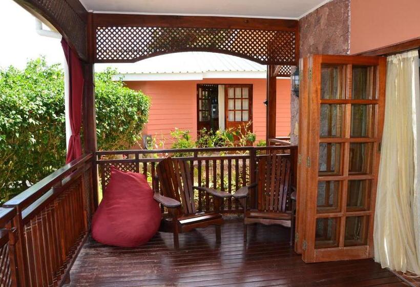 پانسیون Kaz Ladouceur