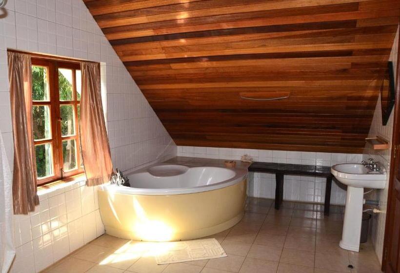 پانسیون Kaz Ladouceur