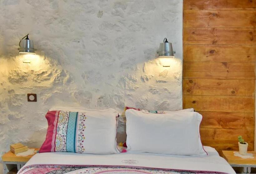 ペンション Mastoris Mansion