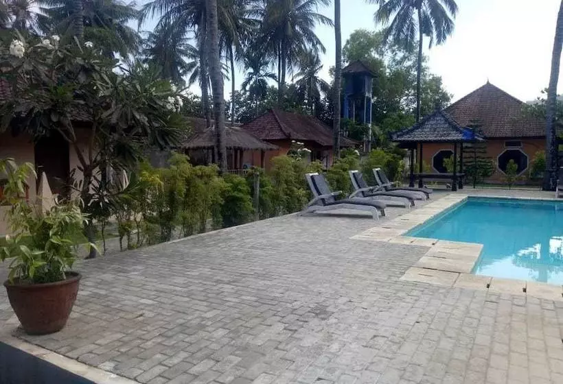 ペンション Purnama Beach Hotel Lombok