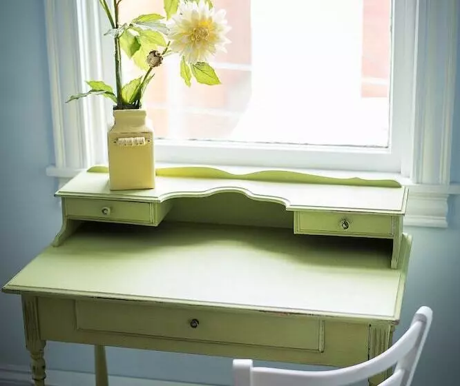 Salt Shaker Deli & Inn