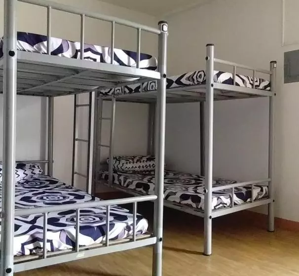 ユースホステル Mang Ben Dormitory