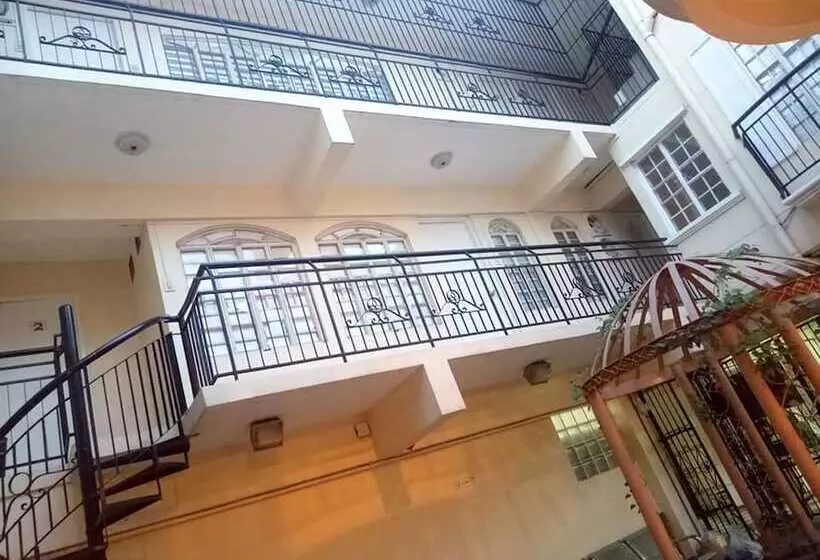 ユースホステル Mang Ben Dormitory