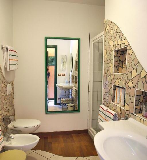 Blue Lake Residence   Bardolino