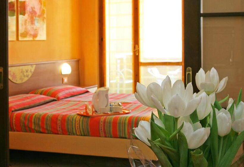 Blue Lake Residence   Bardolino