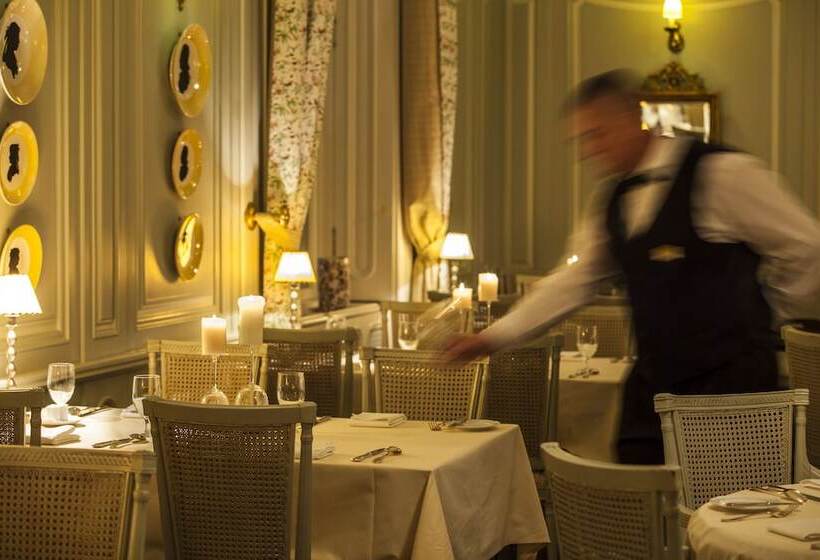 בית מלון כפרי Château Amade