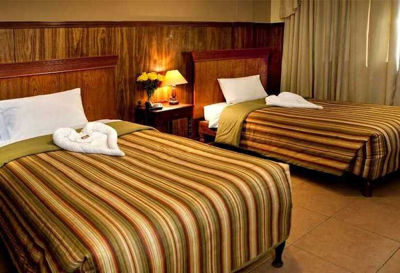 בית מלון כפרי El Tumi 2