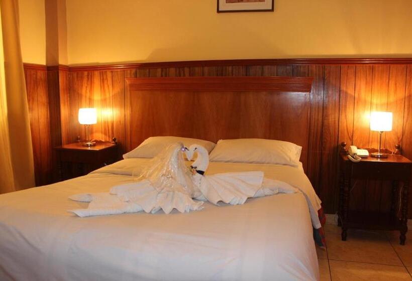 בית מלון כפרי El Tumi 2