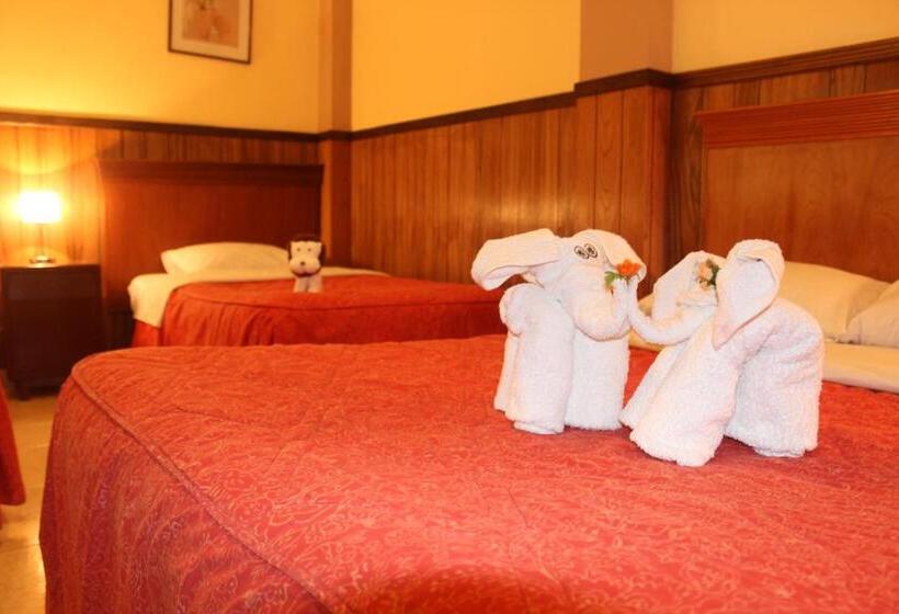 בית מלון כפרי El Tumi 2