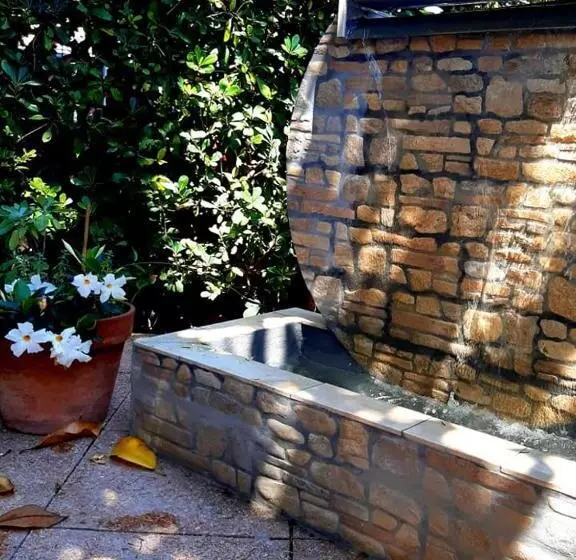 هتل Giardino