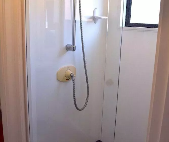 Motelli Monument Motor Lodge Papakura