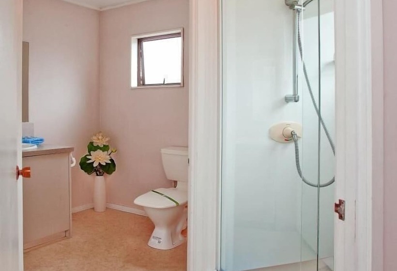 Мотель Monument Motor Lodge Papakura