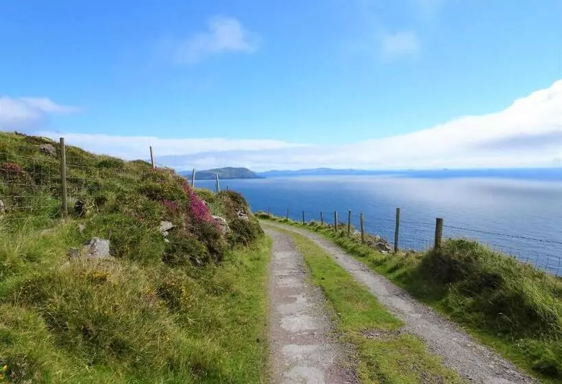 The Grove Lodge Guesthouse