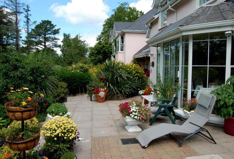 The Grove Lodge Guesthouse