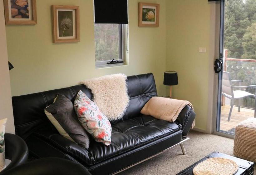 Ulverstone River Retreat