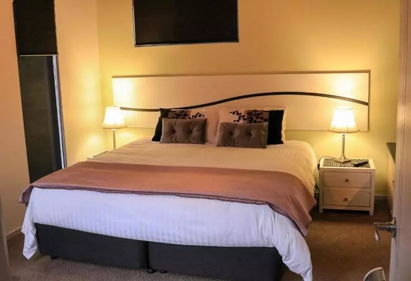 Ulverstone River Retreat