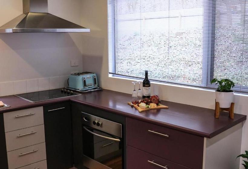 Ulverstone River Retreat