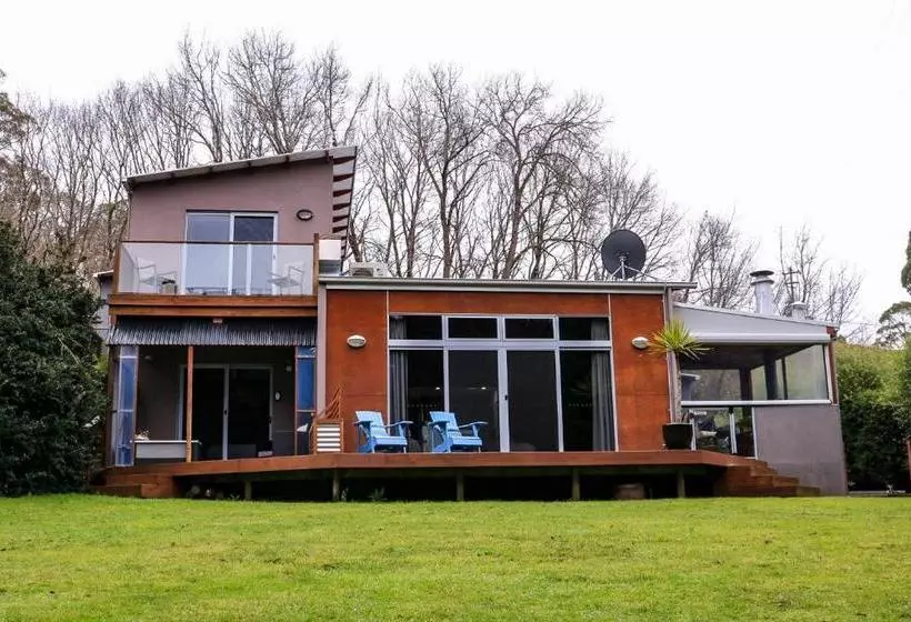 Ulverstone River Retreat