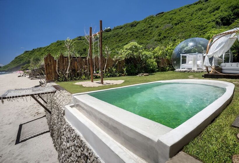 Bubble Hotel Bali Nyang Nyang Glamping