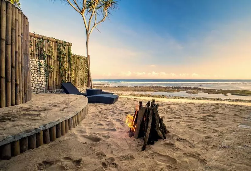 Bubble Hotel Bali Nyang Nyang Glamping