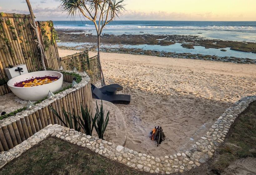 Bubble Hotel Bali Nyang Nyang Glamping