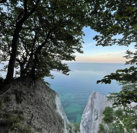 Camønogaarden Et B&b, Kursus Center Og Refugie På østmøn