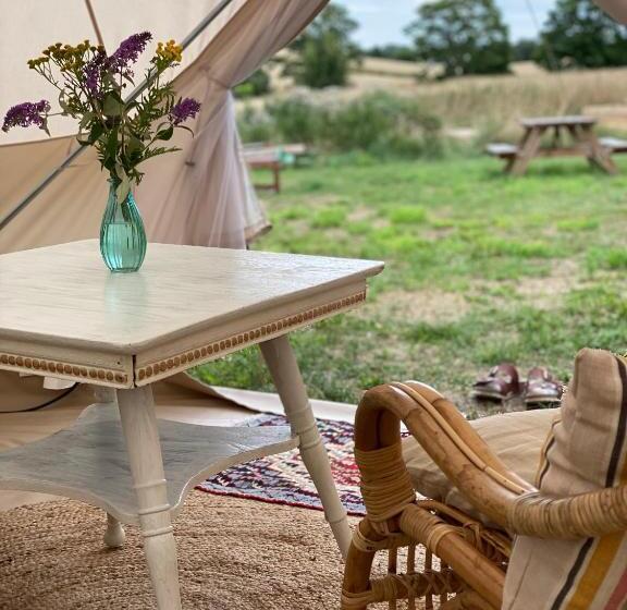 Camønogaarden Et B&b, Kursus Center Og Refugie På østmøn