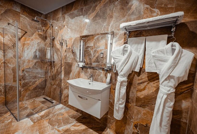 فندق Imperial Palace