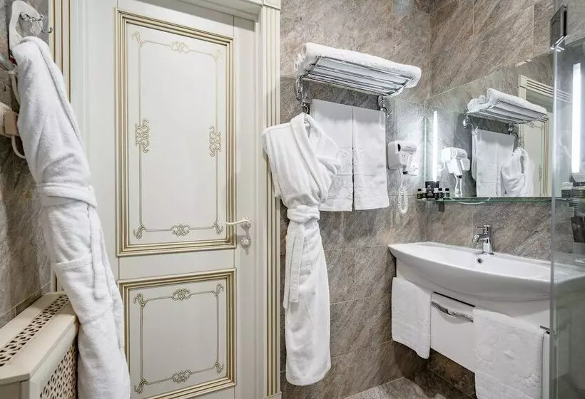 ホテル Imperial Palace