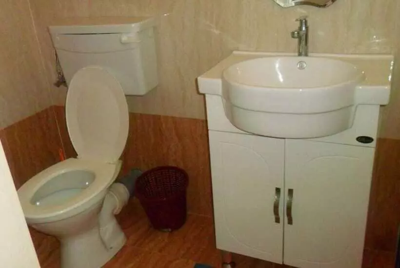 هتل Auberge Les Lilas