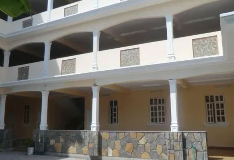 Hotel Auberge Les Lilas