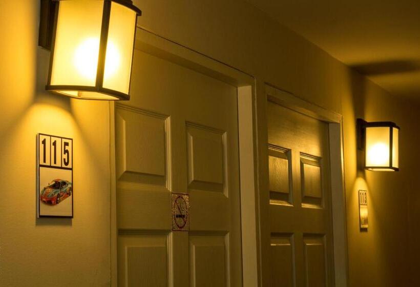 Отель Bonitto Inn® Tampico Aeropuerto