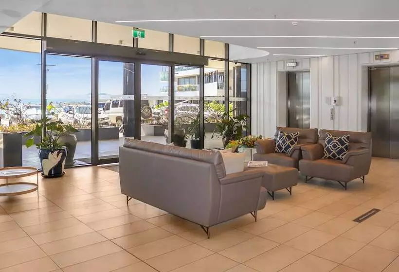ホテル Crowne Plaza Residences Port Moresby, An Ihg