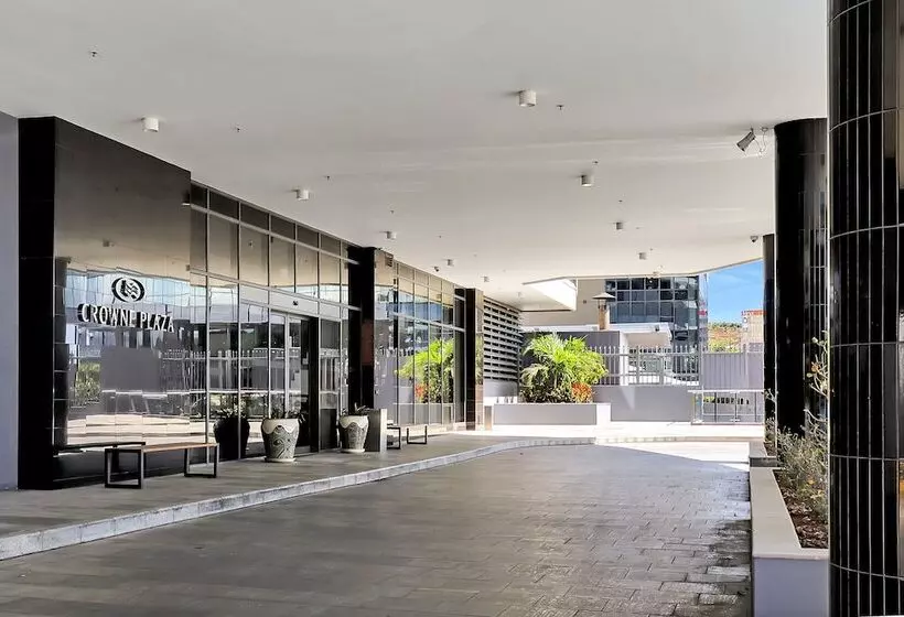 ホテル Crowne Plaza Residences Port Moresby, An Ihg