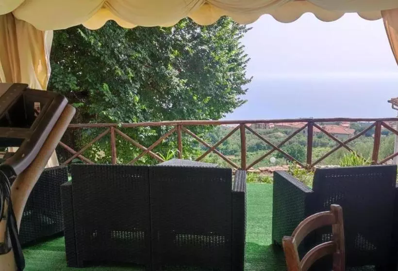 Maaseutuhotelli La Focazza