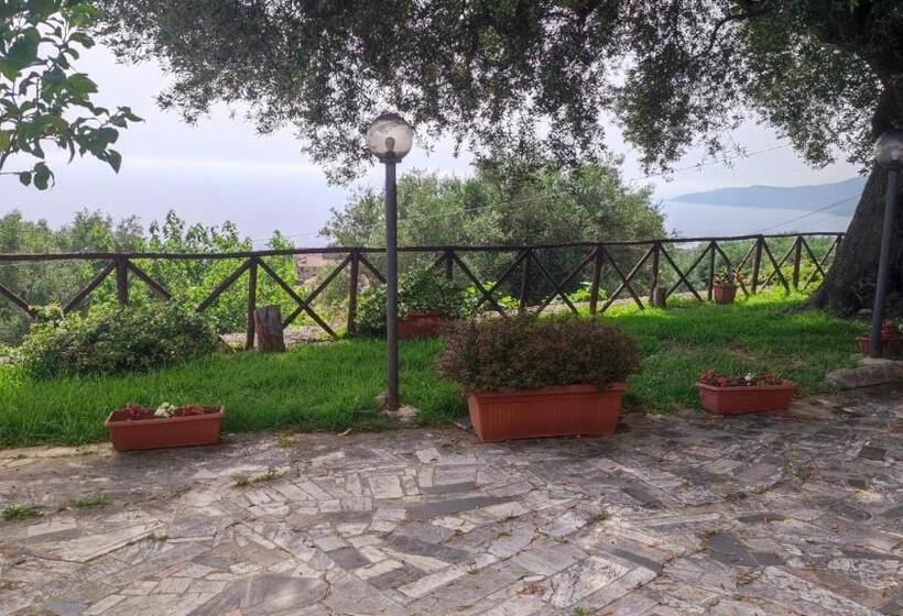 Сельский отель La Focazza