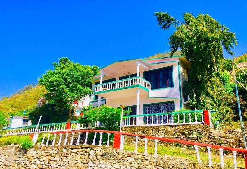 Hotel Shangrila Resorts By Raatri