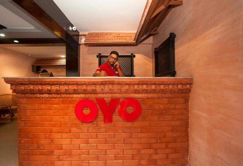 هتل Yunik By Oyo Rooms