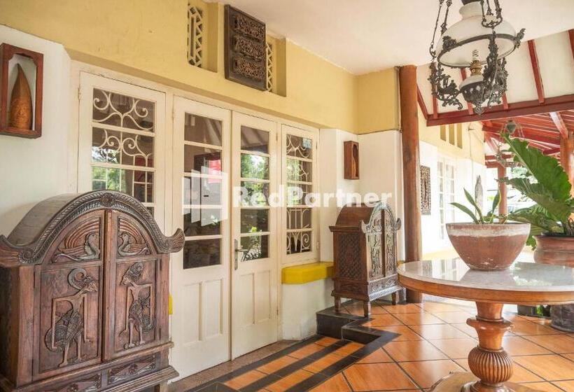 פנסיון Monginsidi Guest House Syariah Malioboro Yogyakarta Mitra Reddoorz