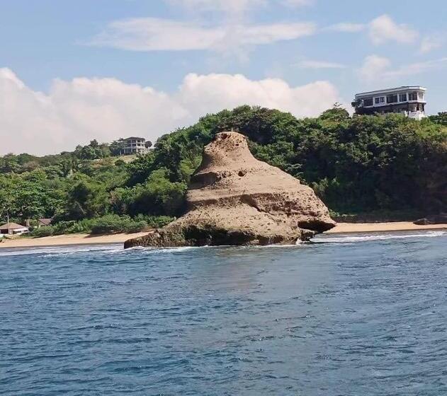 Пансион Purple Guesthouse