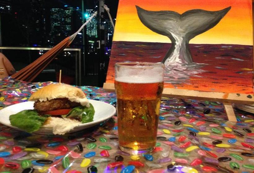 Wesley Art Studio Paint & Stay Plus Tour  Hostel