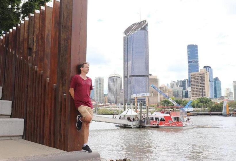 Wesley Art Studio Paint & Stay Plus Tour  Hostel