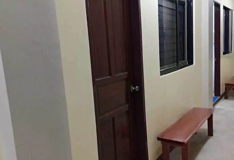 Herberge Coron Backpacker Guesthouse