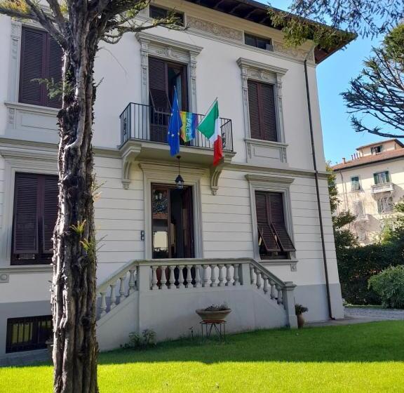 تختخواب و صبحانه Villa Ricci Suites