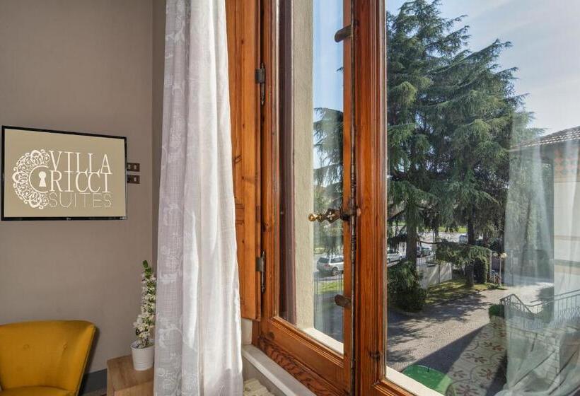 تختخواب و صبحانه Villa Ricci Suites