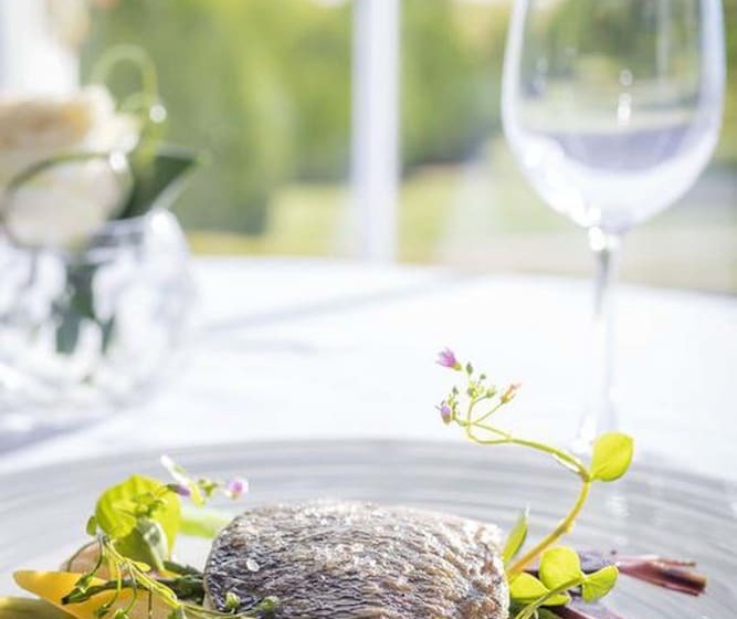 هتل Butler House & Garden