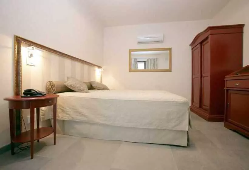 Hotelli Camere Il Groglio