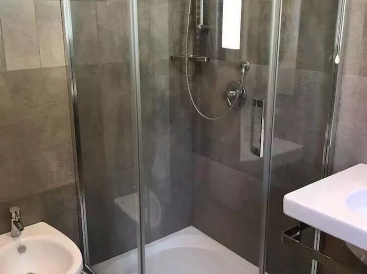 Hotelli Camere Il Groglio