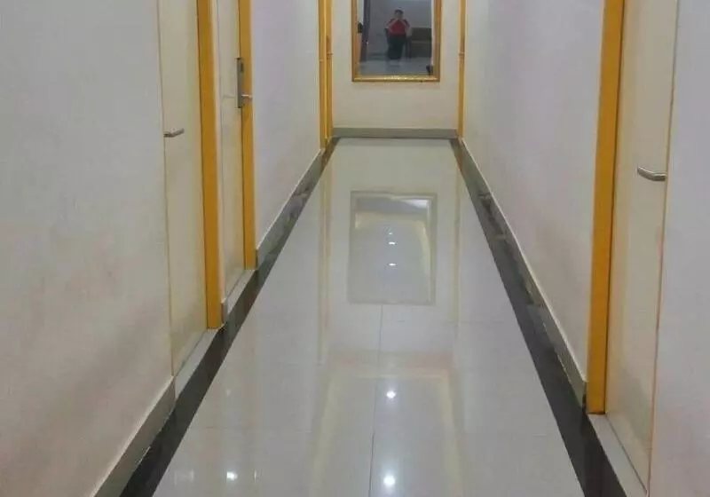 Hotelli Gold Line Guest House