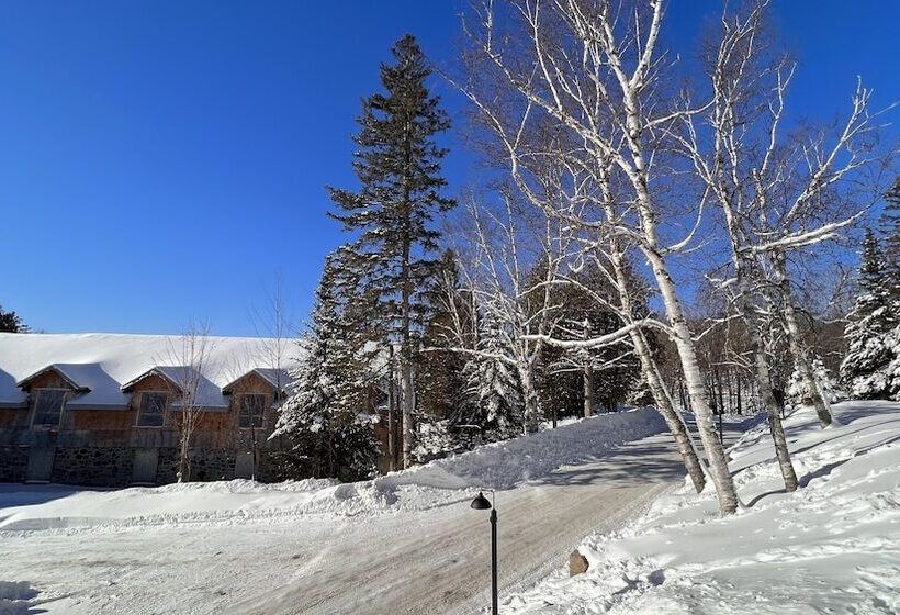 호텔 Hôtel Far Hills